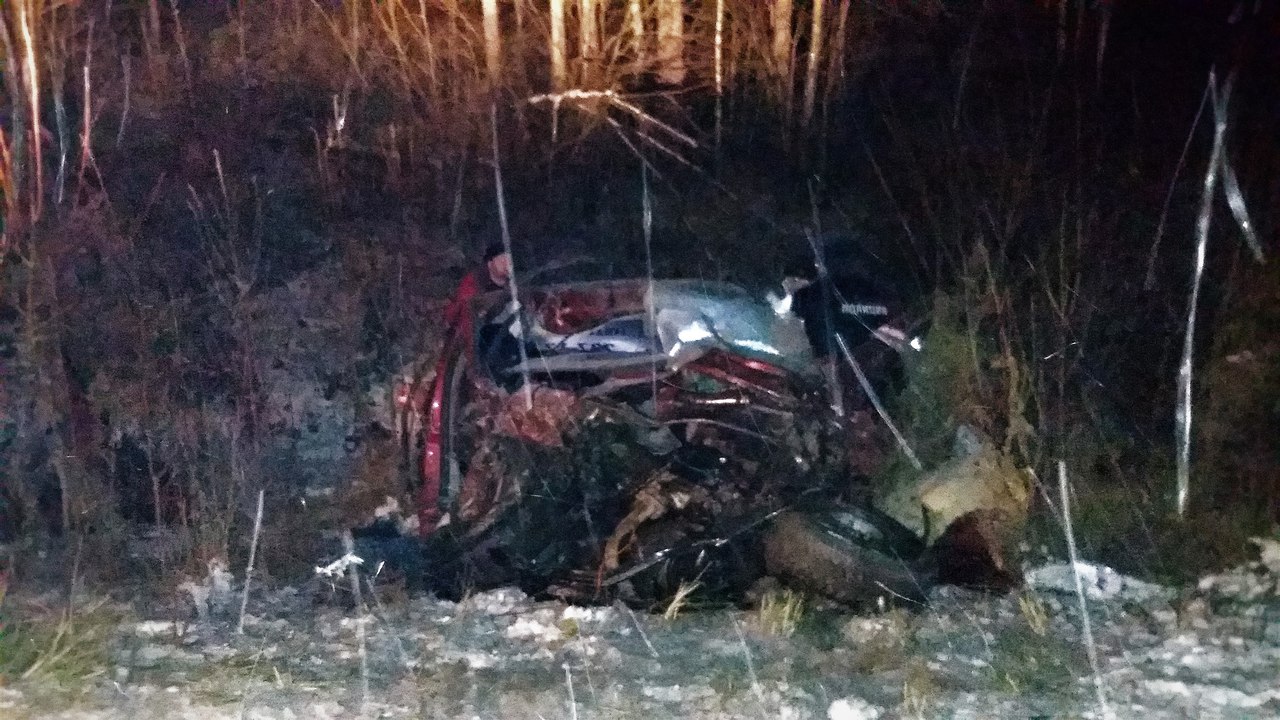 В ДТП на дороге Полазна-Чусовой погиб один человек, двое пострадали (фото)