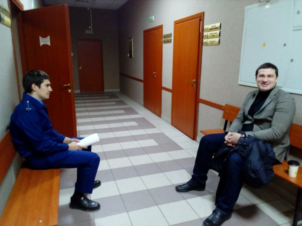 Александр Телепнев пришел на заседание суда по рассмотрению своей апелляции 