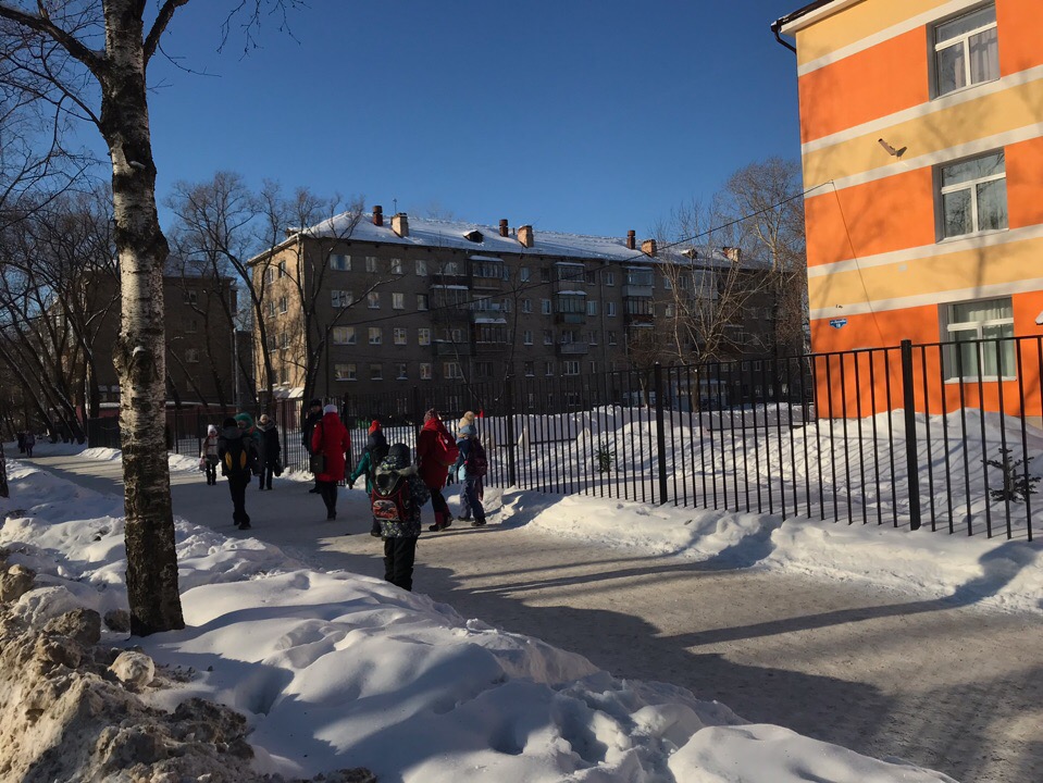 Учеников вторых смен эвакуированных школ в Перми отправляют домой