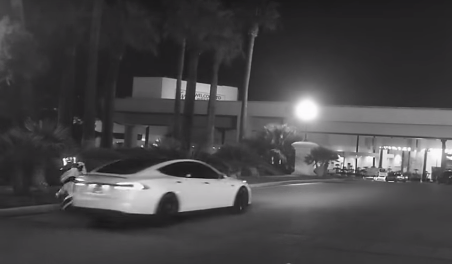 В Лас-Вегасе автомобиль сбил пермского робота 