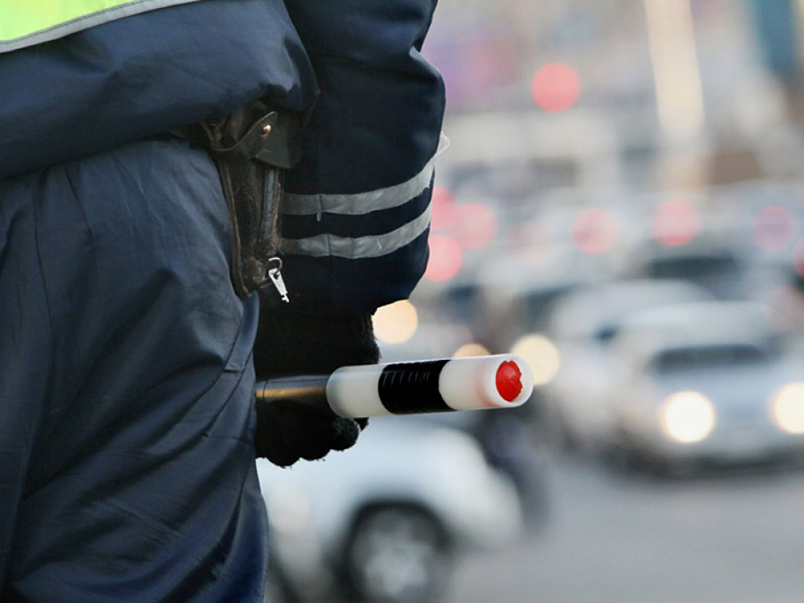В Прикамье мужчину оштрафовали на 300 тысяч рублей за попытку дачи взятки полицейскому