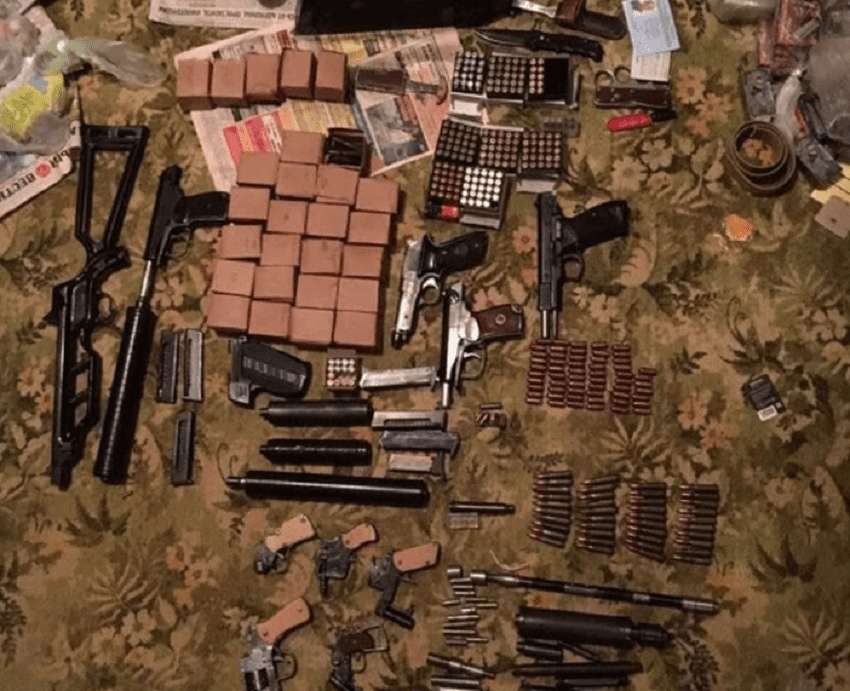 В Пермском крае силами ФСБ ликвидирована банда подпольных торговцев оружием