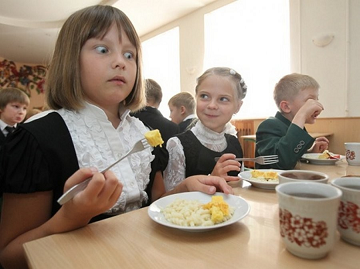 В Прикамье родители смогут сообщать о некачественном питании в школах на сайте «Управляем вместе»