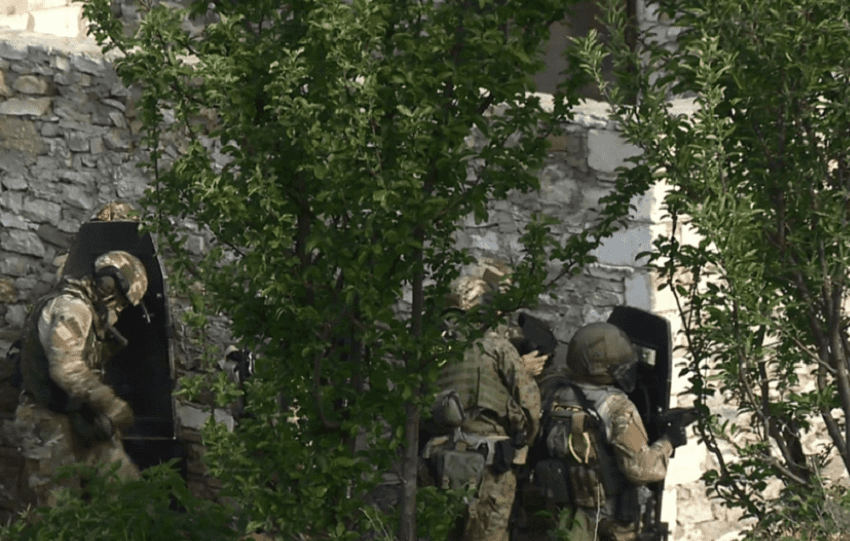 Пермские силовики штурмом взяли реабилитационный центр с заложниками