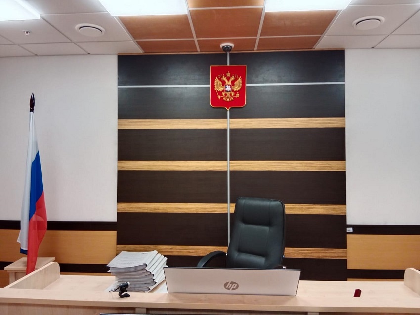 В Перми бывшего заместителя главврача оштрафовали на 1,5 млн рублей за попытку взятки в 50 тысяч долларов