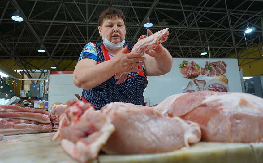 Роспотребнадзор обнаружил нарушения в половине пермских мясных магазинов и предприятий