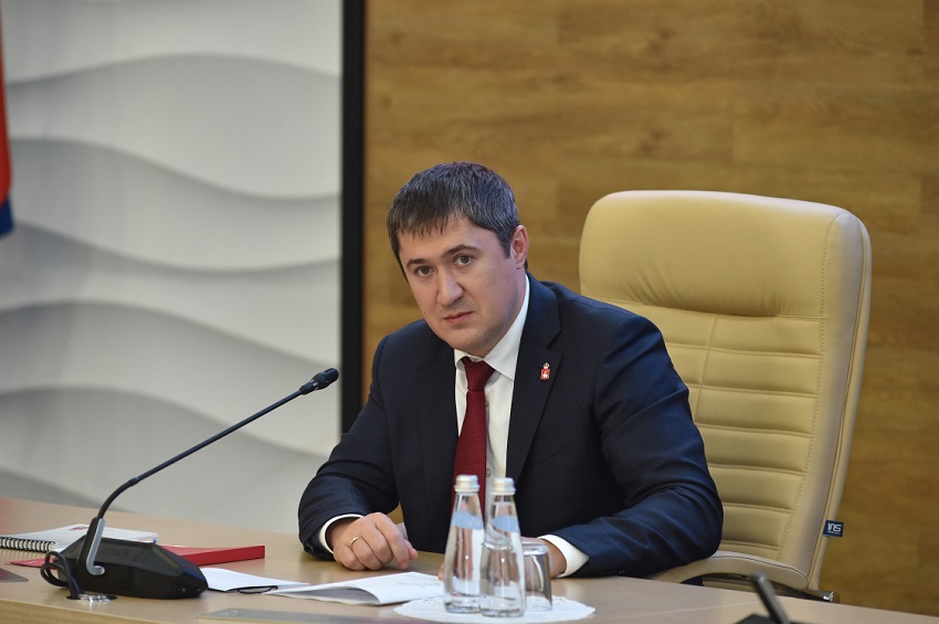 Губернатор Махонин раскритиковал глав районных администраций Перми за несанкционированную торговлю