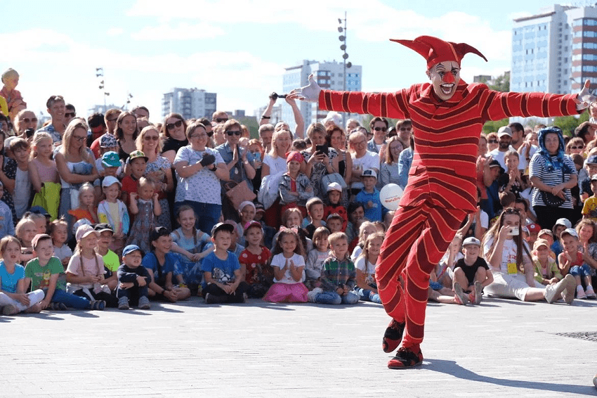 В Перми на фестивале «Флюгер» выступит артист канадского цирка Cirque du Soleil