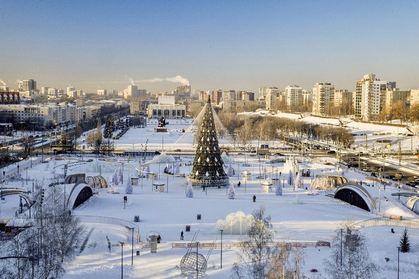 В Перми ледовый городок на эспланаде закроется на два дня