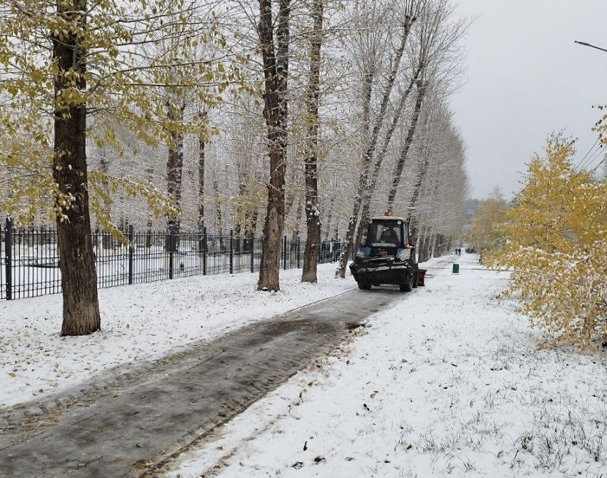 Депутаты Пермской гордумы назвали ситуацию с уборкой снега во дворах и кварталах ужасающей